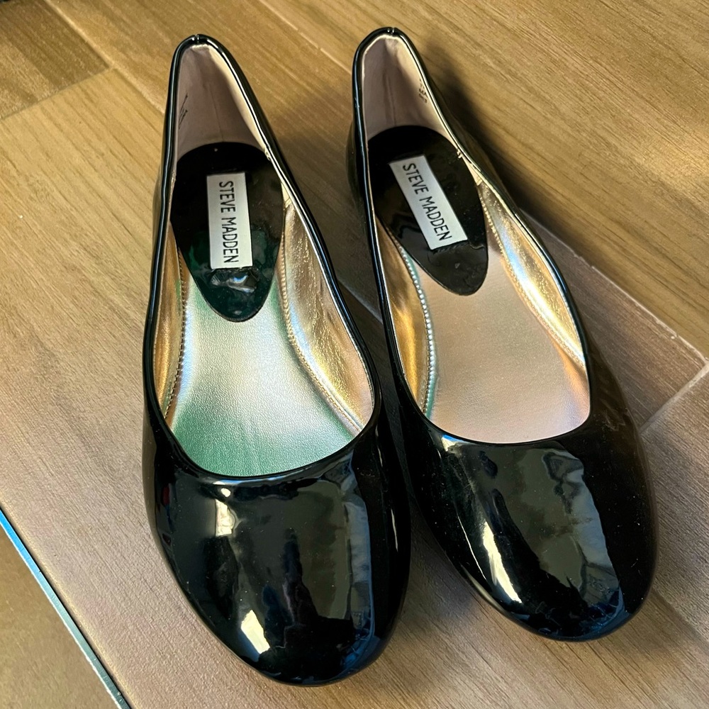 Steve Madden flats